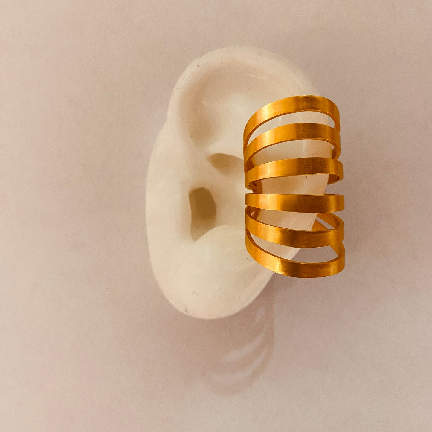 Ear Cuff Armadillo XL