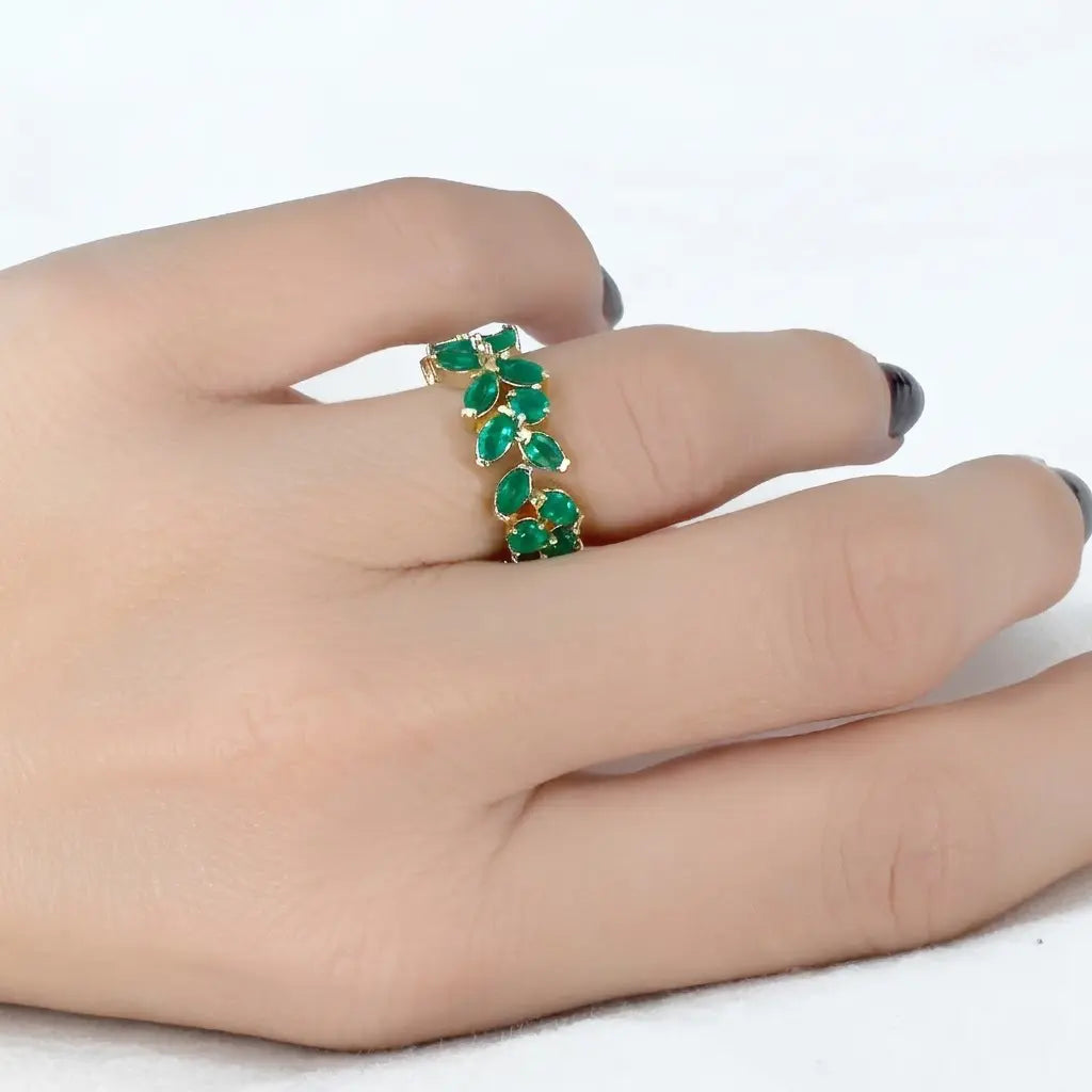 Anillo Vanesa Esmeraldas Olivo